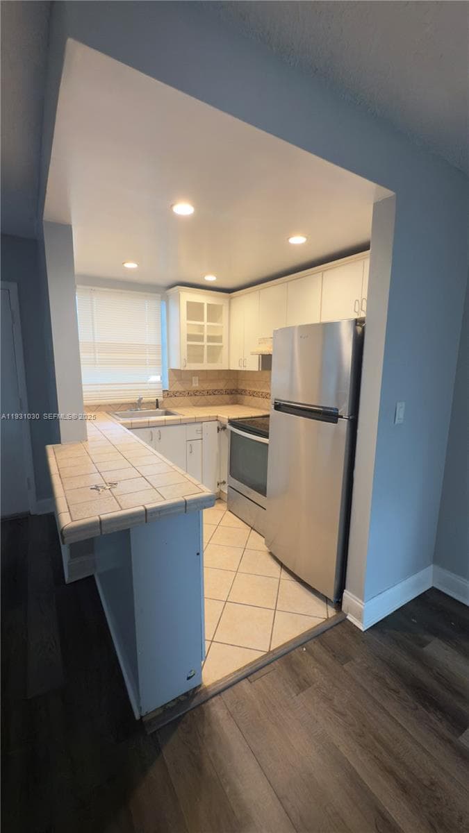 VENICE ISLE CONDO · #402 in North Miami Beach - Photo 7