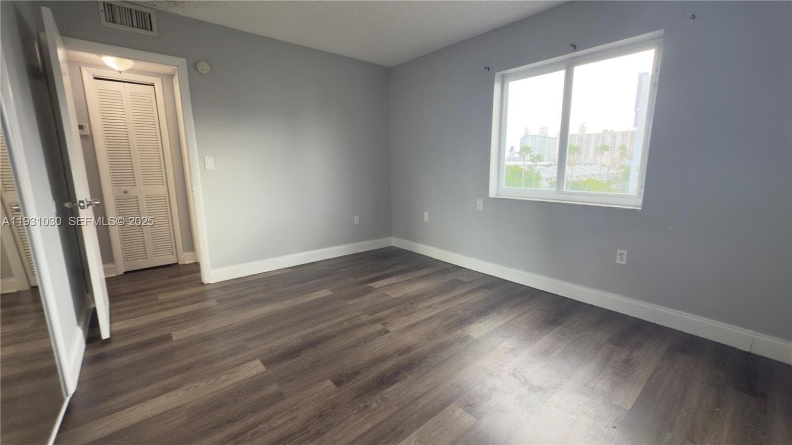 VENICE ISLE CONDO · #402 in North Miami Beach - Photo 10