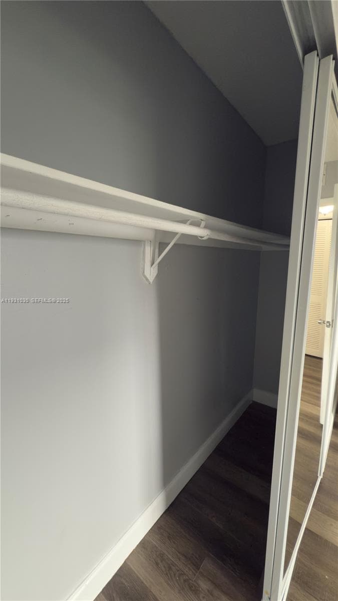 VENICE ISLE CONDO · #402 in North Miami Beach - Photo 14