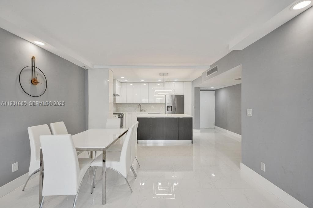 Oceanview Building B · #1104 in Sunny Isles Beach - Photo 17
