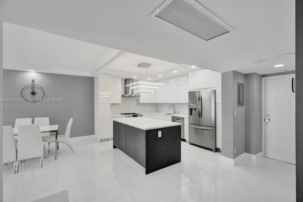 Oceanview Building B · #1104 in Sunny Isles Beach - Photo 12