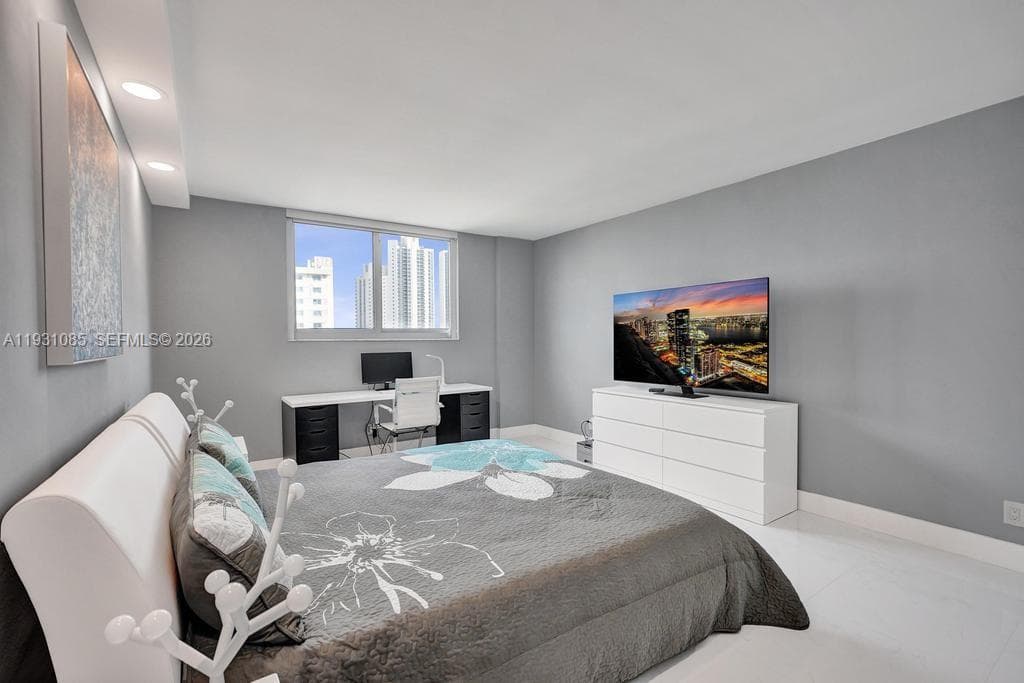 Oceanview Building B · #1104 in Sunny Isles Beach - Photo 22