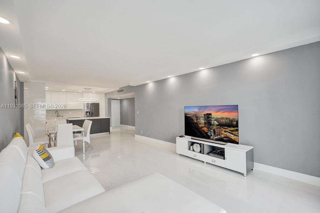 Oceanview Building B · #1104 in Sunny Isles Beach - Photo 7