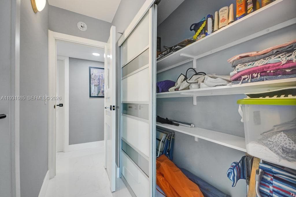 Oceanview Building B · #1104 in Sunny Isles Beach - Photo 32