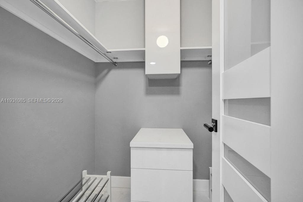 Oceanview Building B · #1104 in Sunny Isles Beach - Photo 30