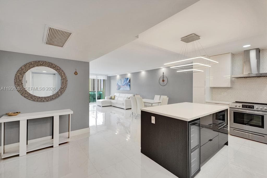 Oceanview Building B · #1104 in Sunny Isles Beach - Photo 10