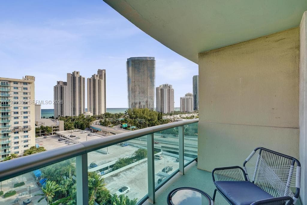Oceanview Building B · #1104 in Sunny Isles Beach - Photo 40