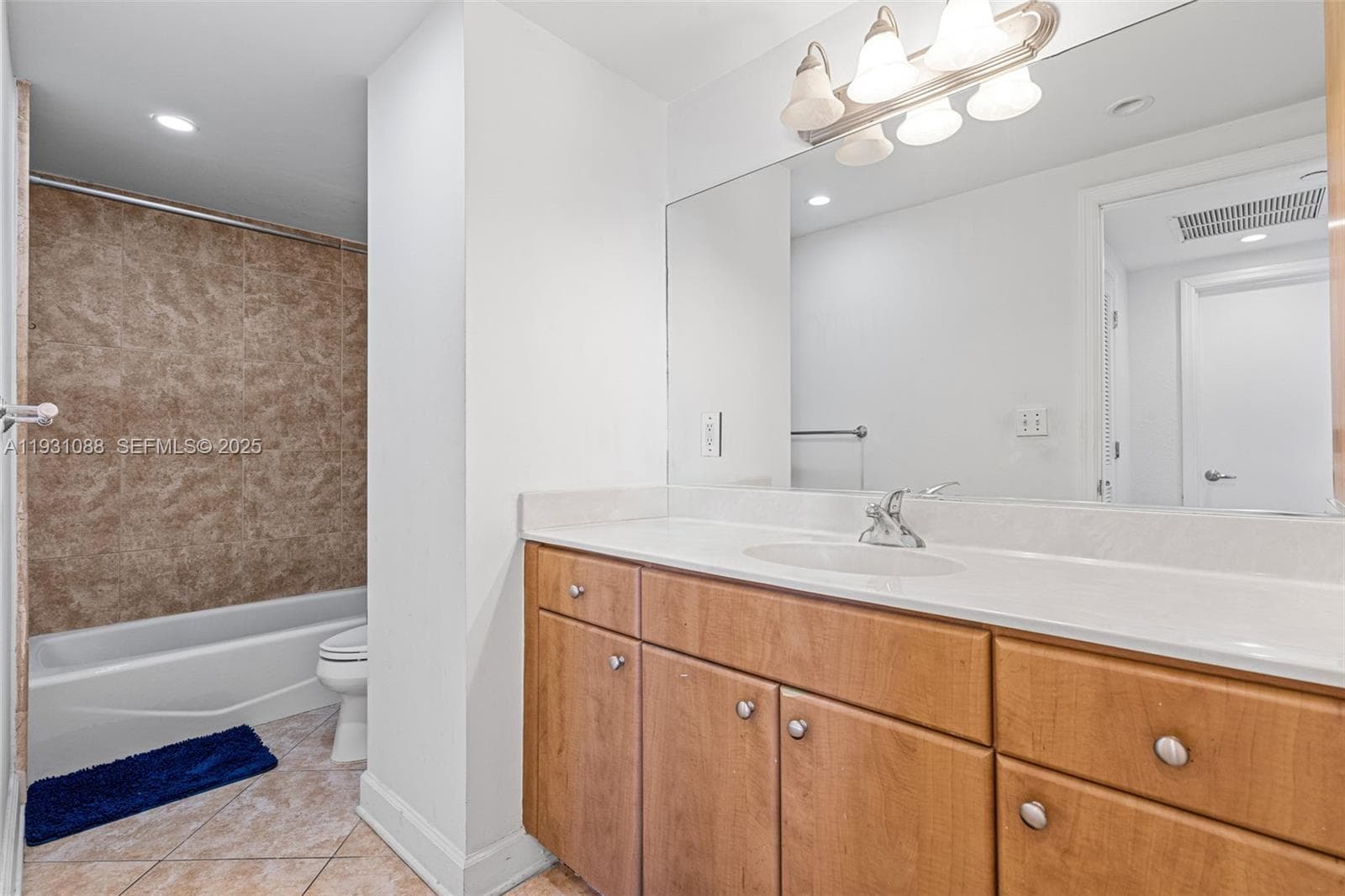 401 BLU OF NORTH BEACH CO · #1001 in Miami Beach - Photo 14