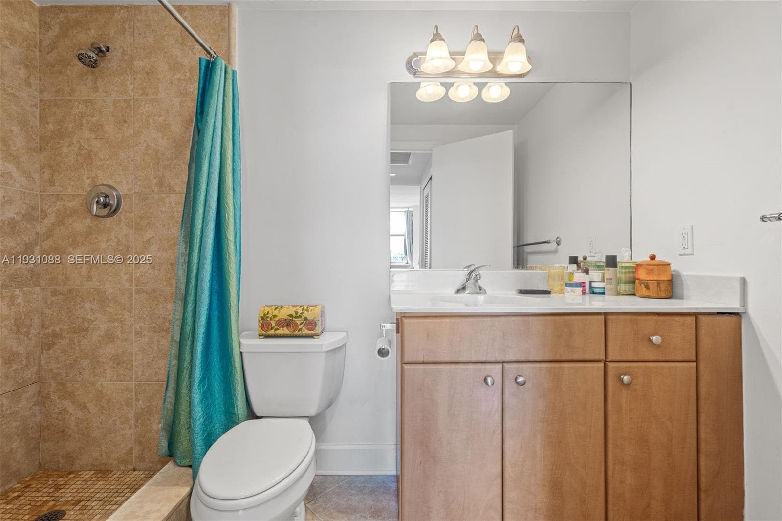 401 BLU OF NORTH BEACH CO · #1001 in Miami Beach - Photo 18