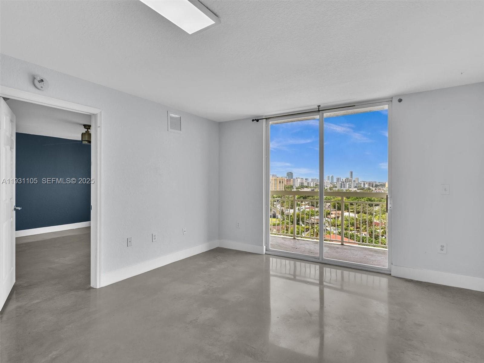 SEYBOLD POINTE CONDO · #1208 in Miami - Photo 16