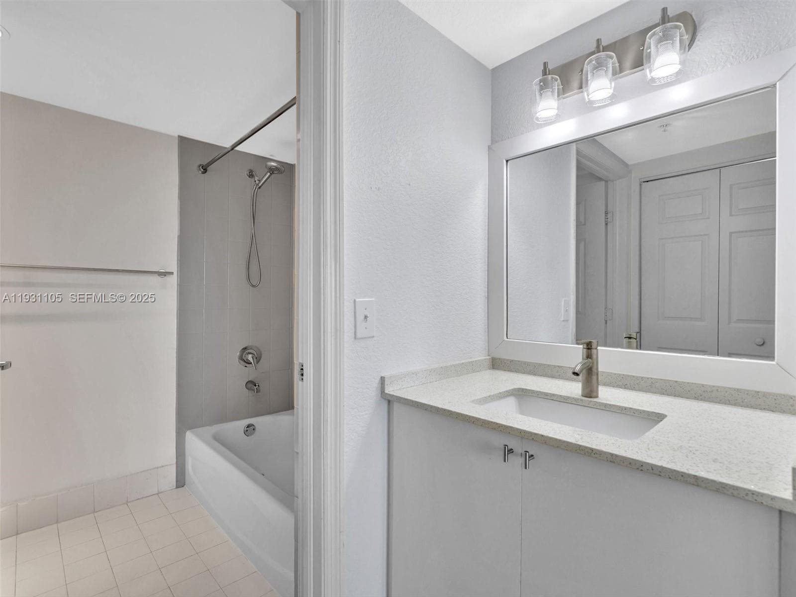 SEYBOLD POINTE CONDO · #1208 in Miami - Photo 22