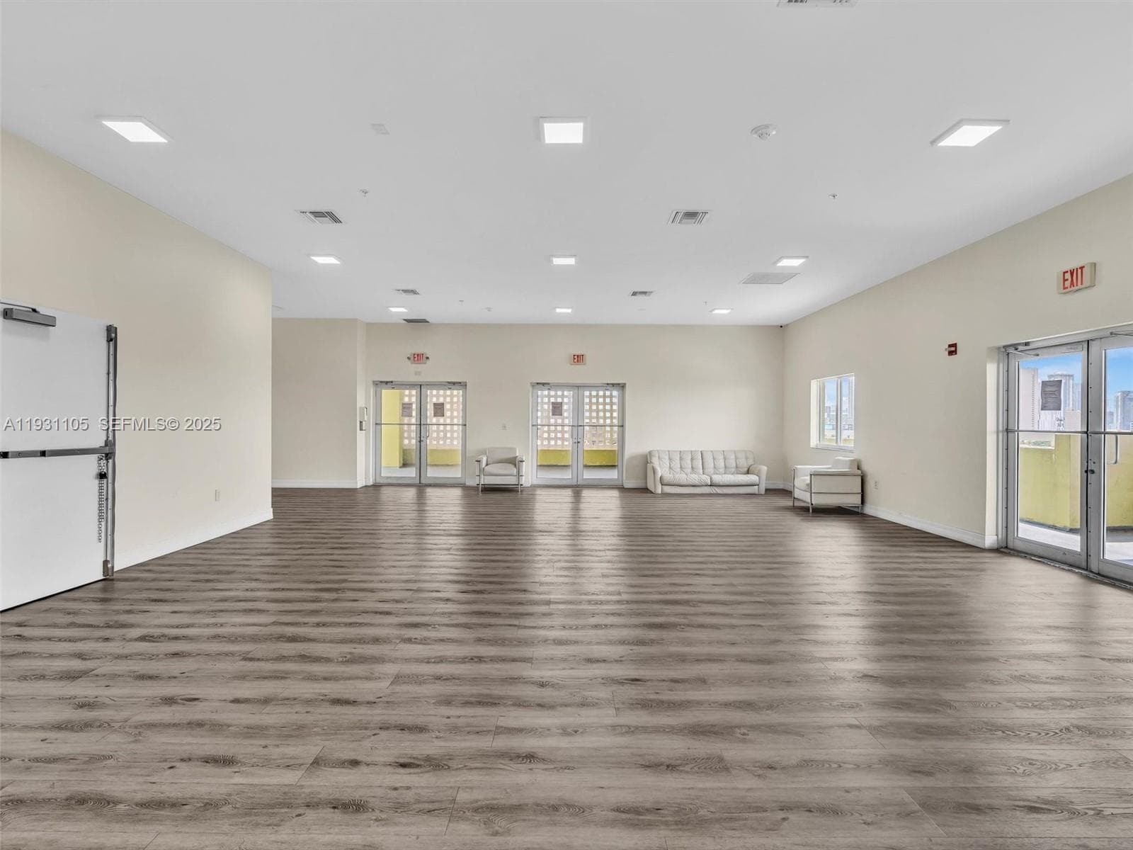 SEYBOLD POINTE CONDO · #1208 in Miami - Photo 38