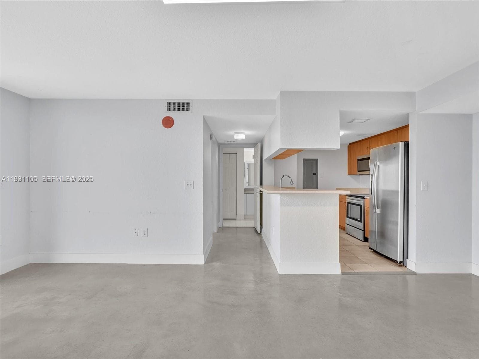 SEYBOLD POINTE CONDO · #1208 in Miami - Photo 8