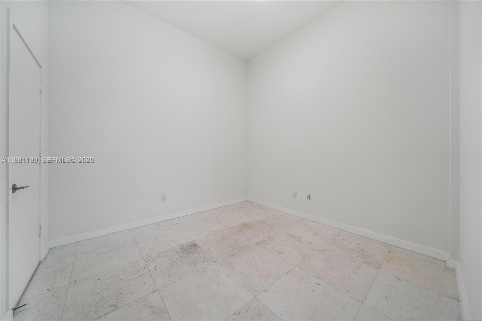 BISCAYNE BEACH PODIUM+ · #604 in Miami - Photo 18