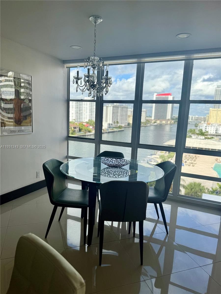 AVANT GARDE CONDO · #807 in Hallandale Beach - Photo 11