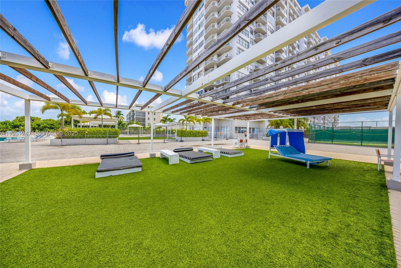 DEL PRADO MARINA · #1401 in Aventura - Photo 7