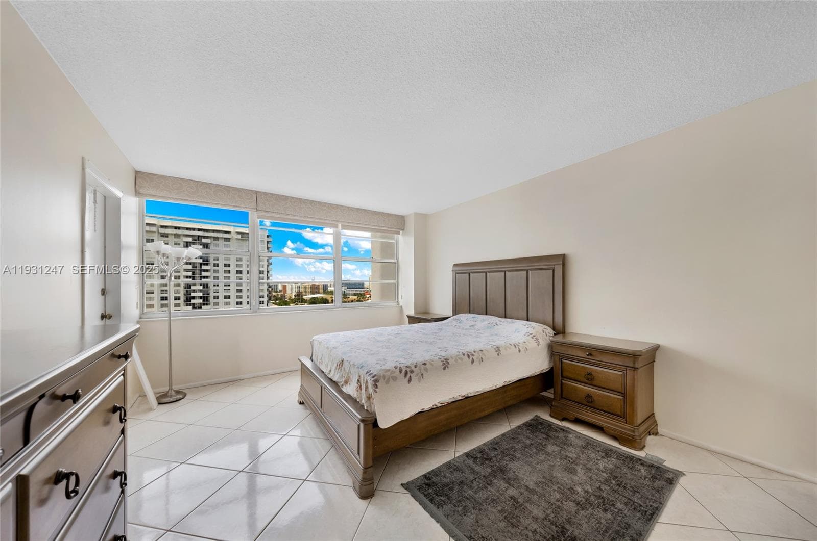 DEL PRADO MARINA · #1401 in Aventura - Photo 20