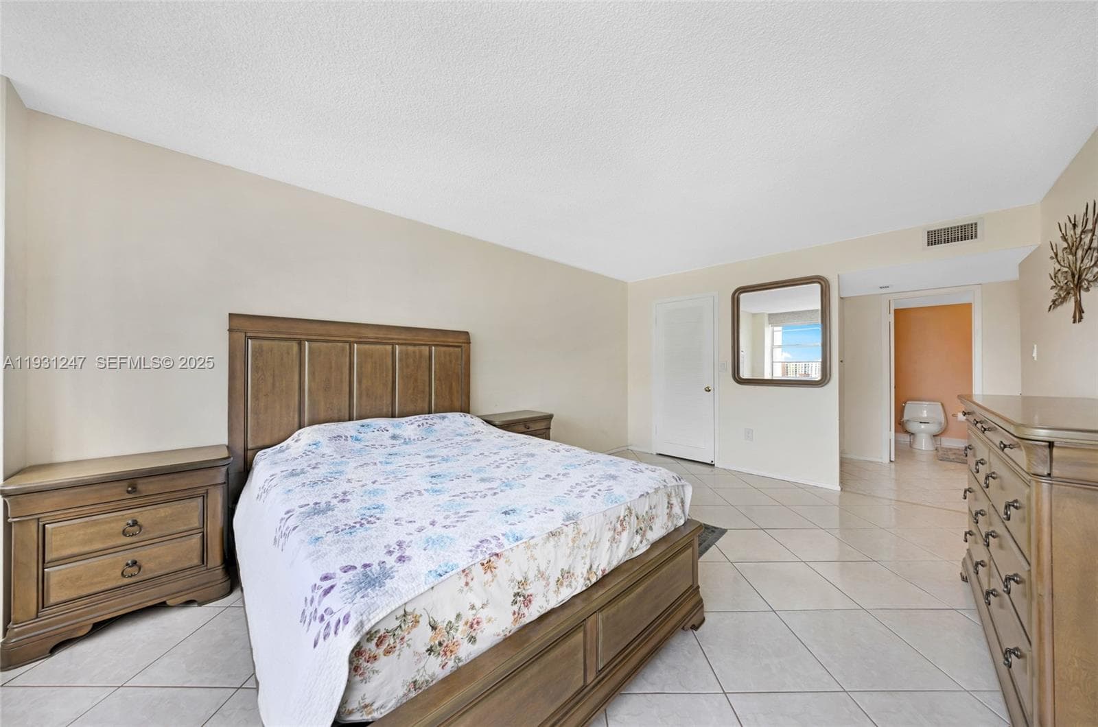 DEL PRADO MARINA · #1401 in Aventura - Photo 19