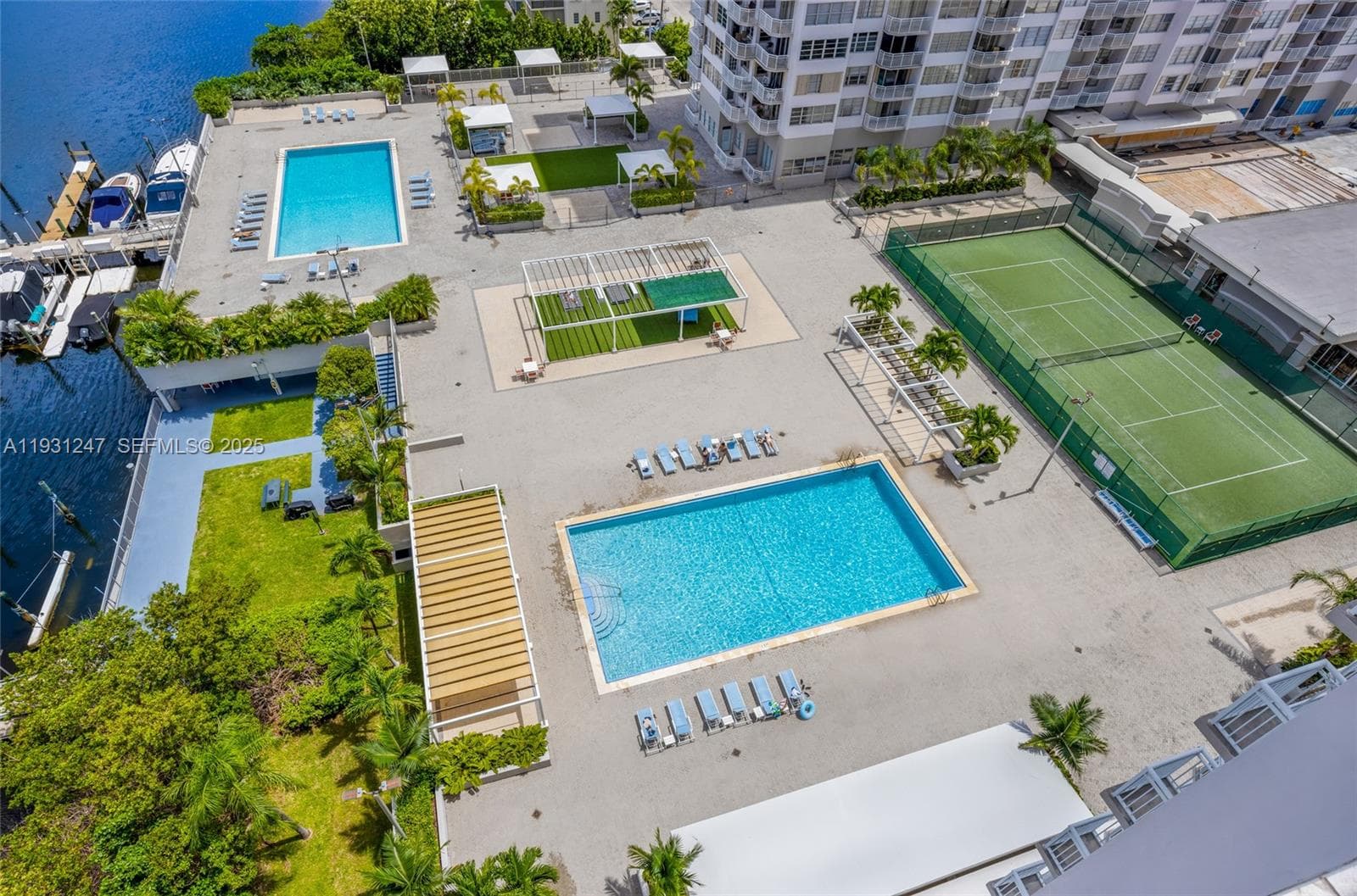 DEL PRADO MARINA · #1401 in Aventura - Photo 8