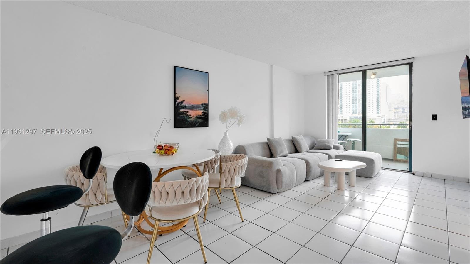 RIOPLAZA CONDOMINIUM · #603 in Miami - Photo 1