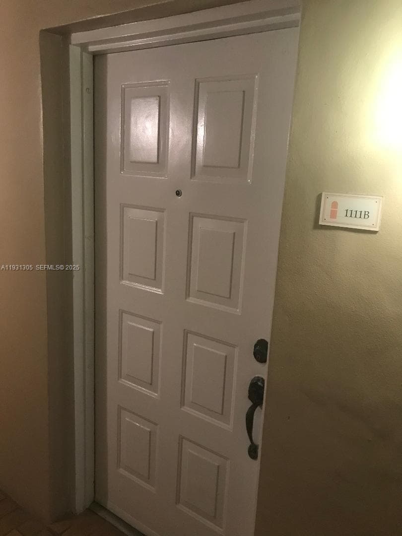 Private entrance to Studio
