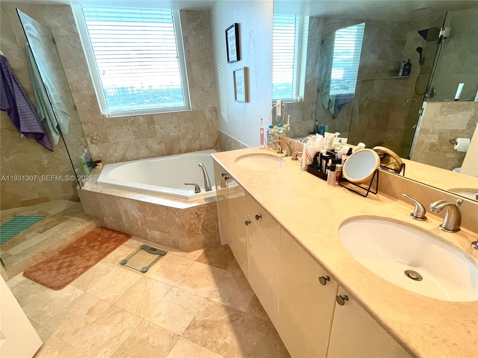 DUO CONDOMINIUM WEST · #1507W in Hallandale Beach - Photo 7