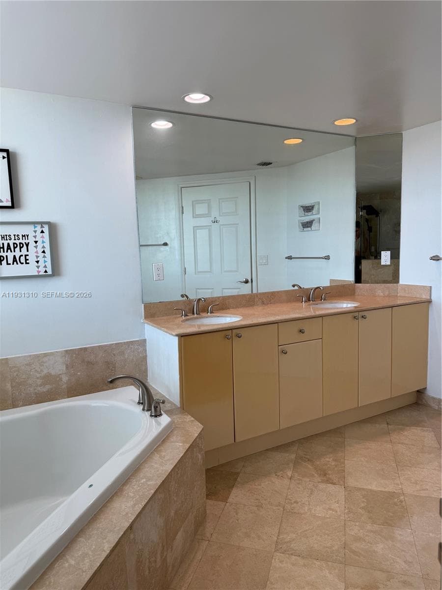 DUO CONDOMINIUM · #1507W in Hallandale Beach - Photo 17