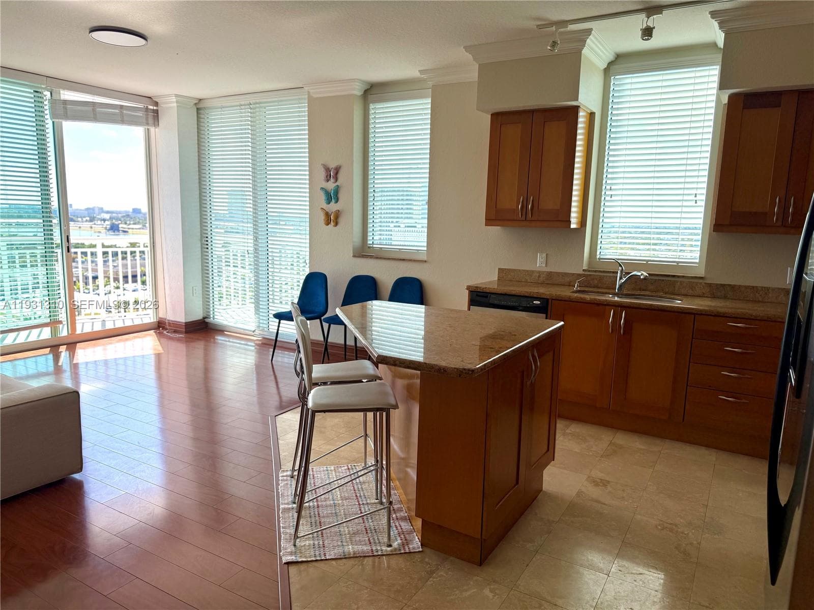 DUO CONDOMINIUM · #1507W in Hallandale Beach - Photo 4