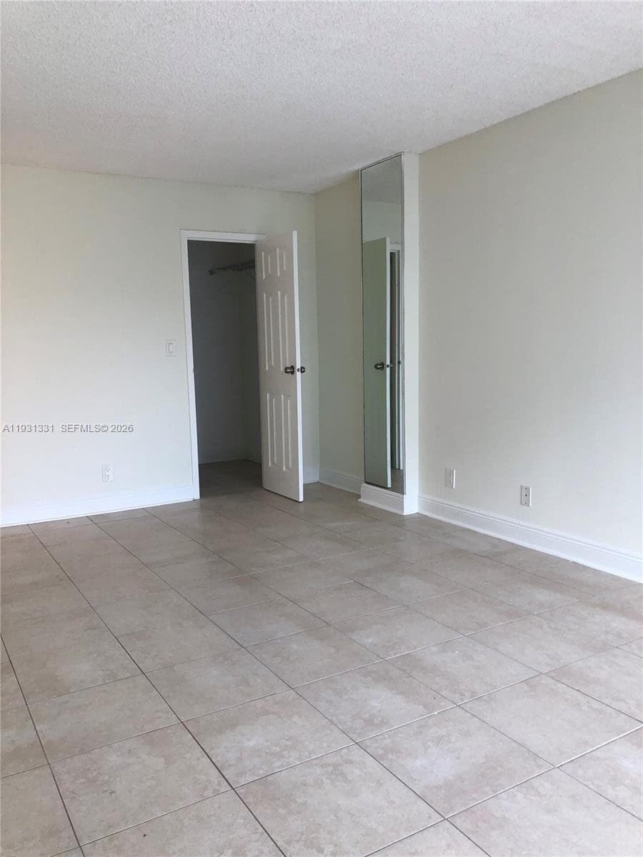 DESOTO PARK CONDO · #316 in Hallandale Beach - Photo 17