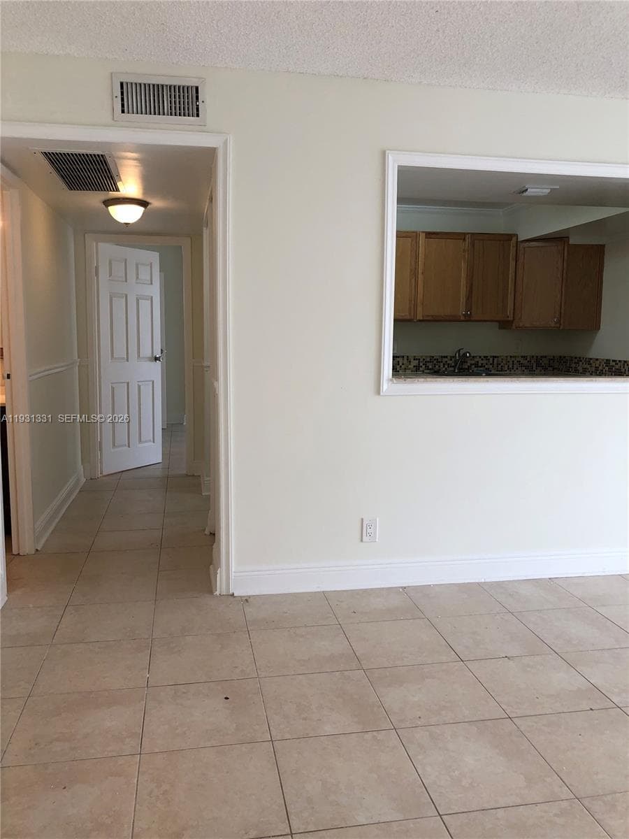 DESOTO PARK CONDO · #316 in Hallandale Beach - Photo 7