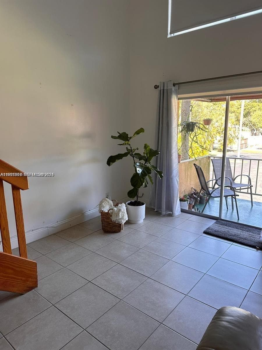 VENETIAN GARDENS AT COUNT · #C202 in Hialeah - Photo 5