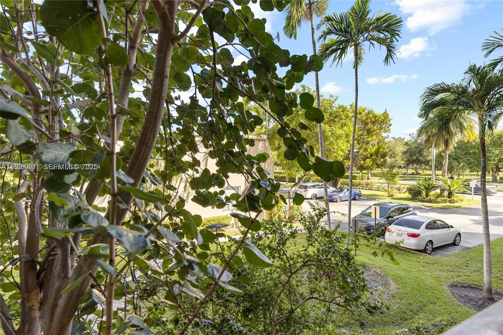 Desoto Park · #218 in Hallandale Beach - Photo 17