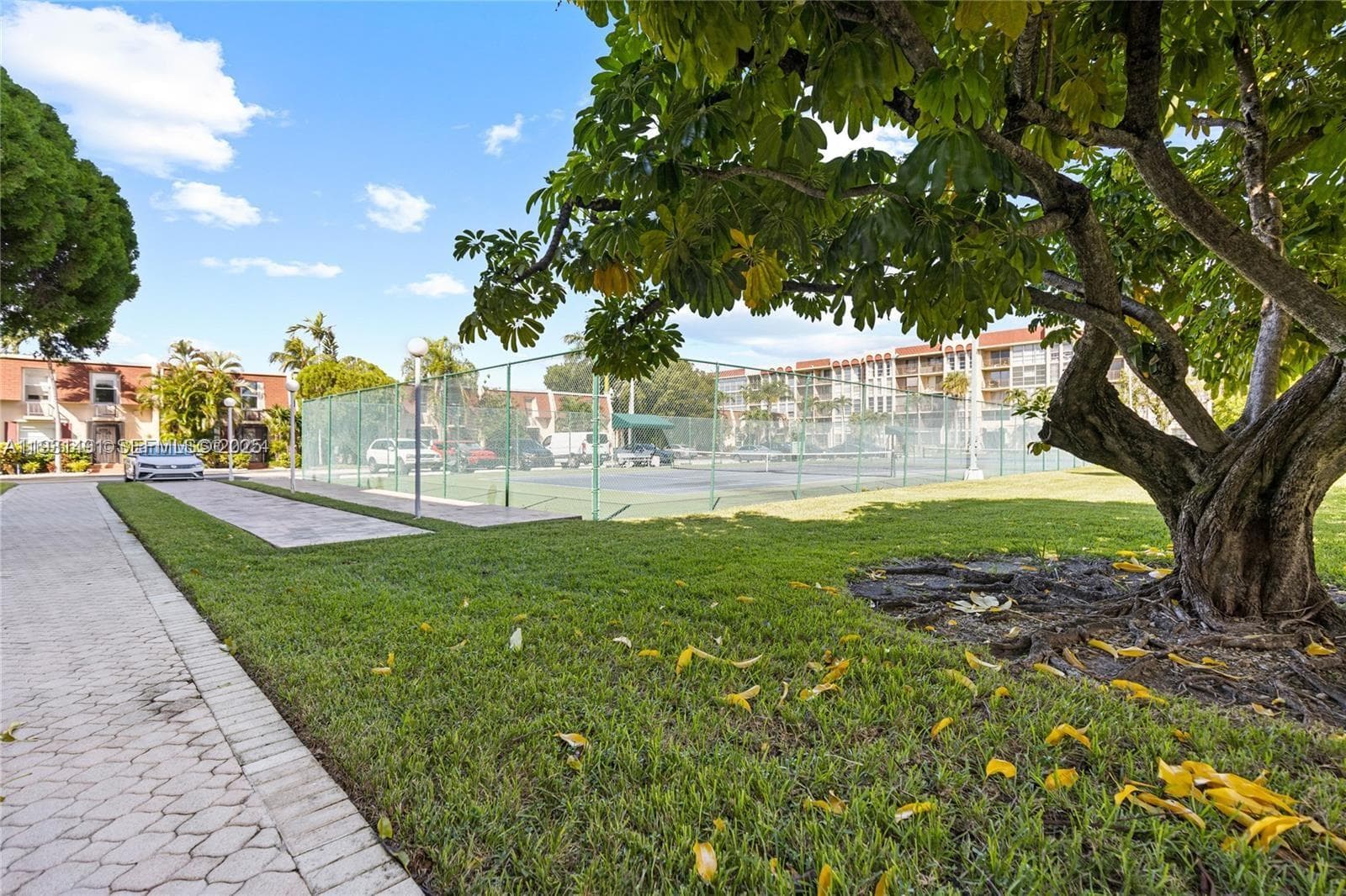 Desoto Park · #218 in Hallandale Beach - Photo 18