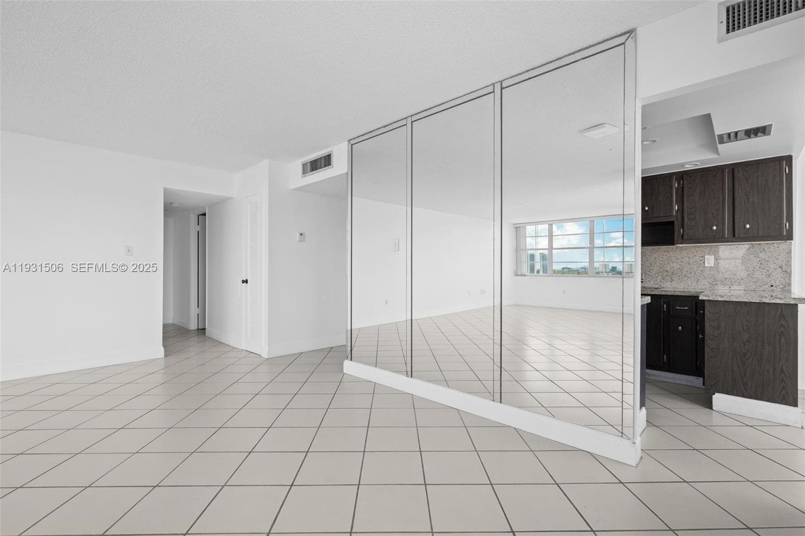 DEL PRADO MARINA · #1205 in Aventura - Photo 23