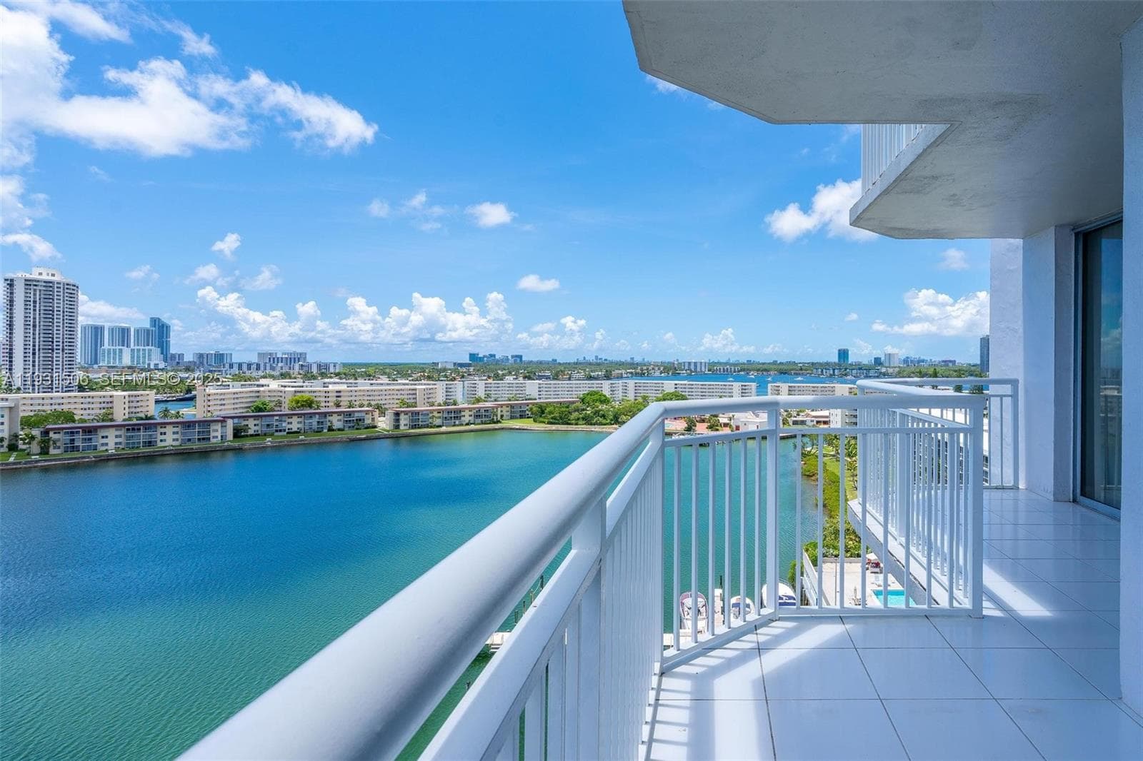 DEL PRADO MARINA · #1205 in Aventura - Photo 5