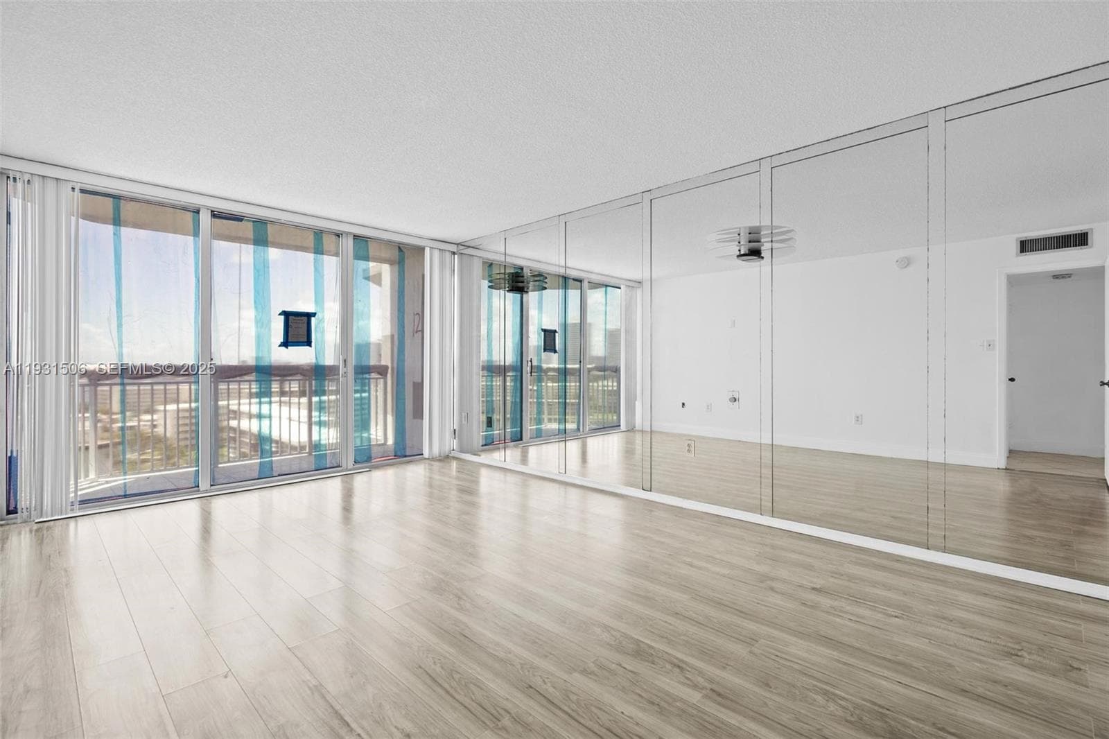 DEL PRADO MARINA · #1205 in Aventura - Photo 24