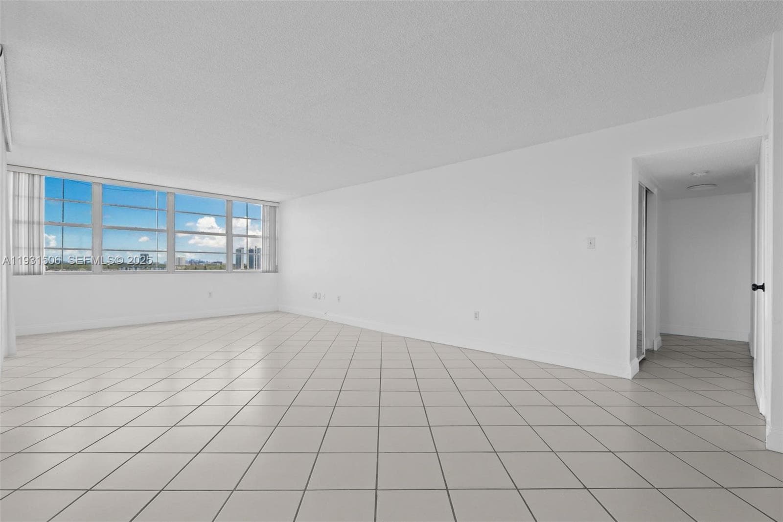 DEL PRADO MARINA · #1205 in Aventura - Photo 18