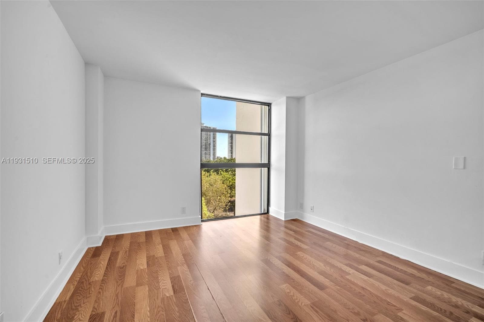 DELVISTA · #421 in Aventura - Photo 12