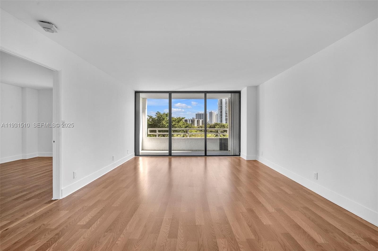 DELVISTA · #421 in Aventura - Photo 7