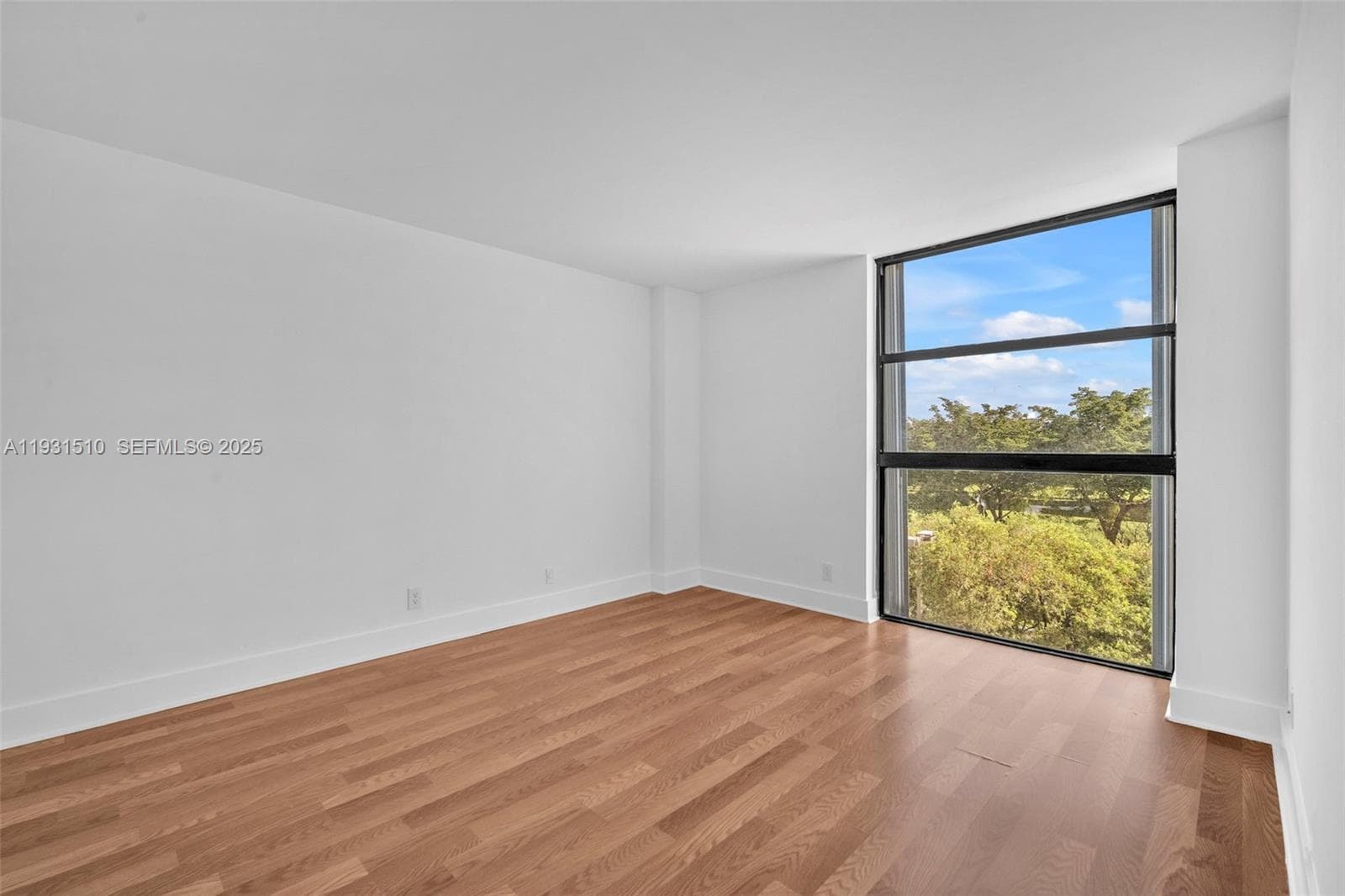 DELVISTA · #421 in Aventura - Photo 11