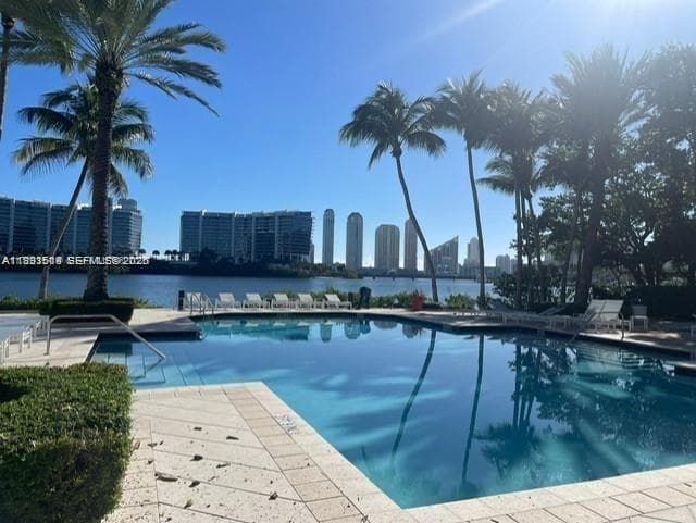 VILLAGE BY THE BAY CONDO · #7202 in Aventura - Photo 21