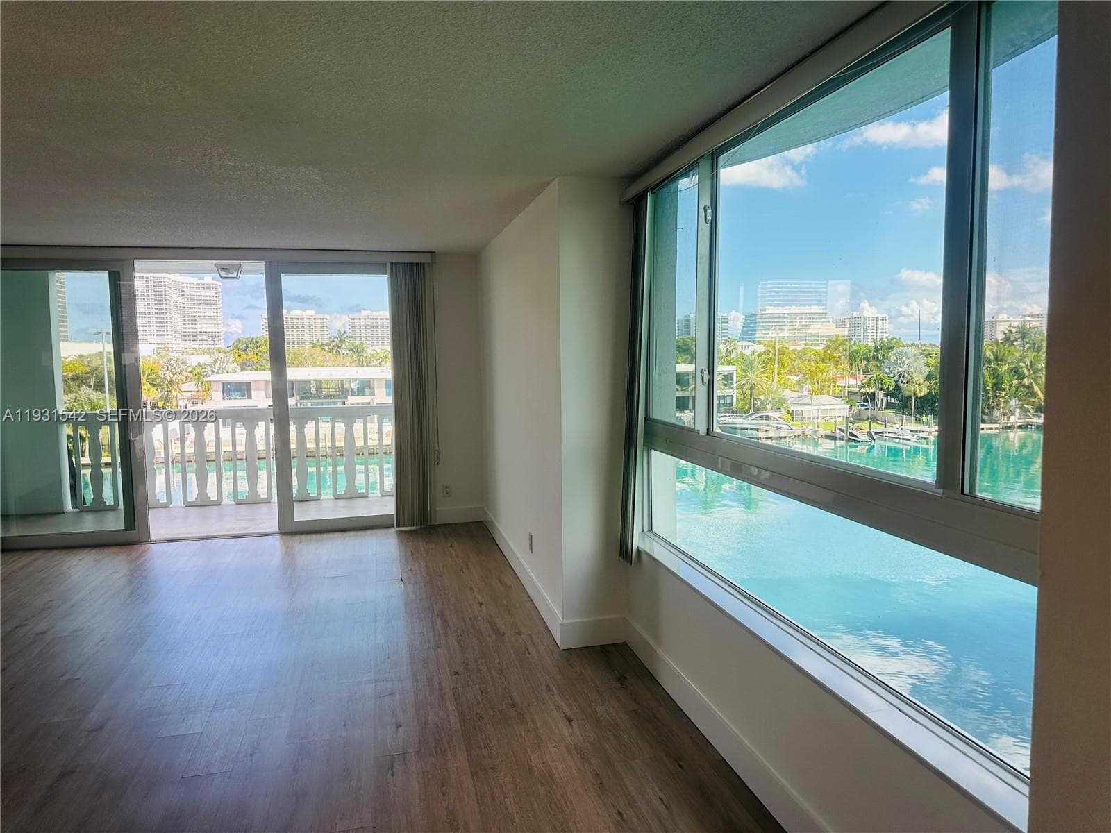 MANSARD · #5B in Bay Harbor Islands - Photo 6