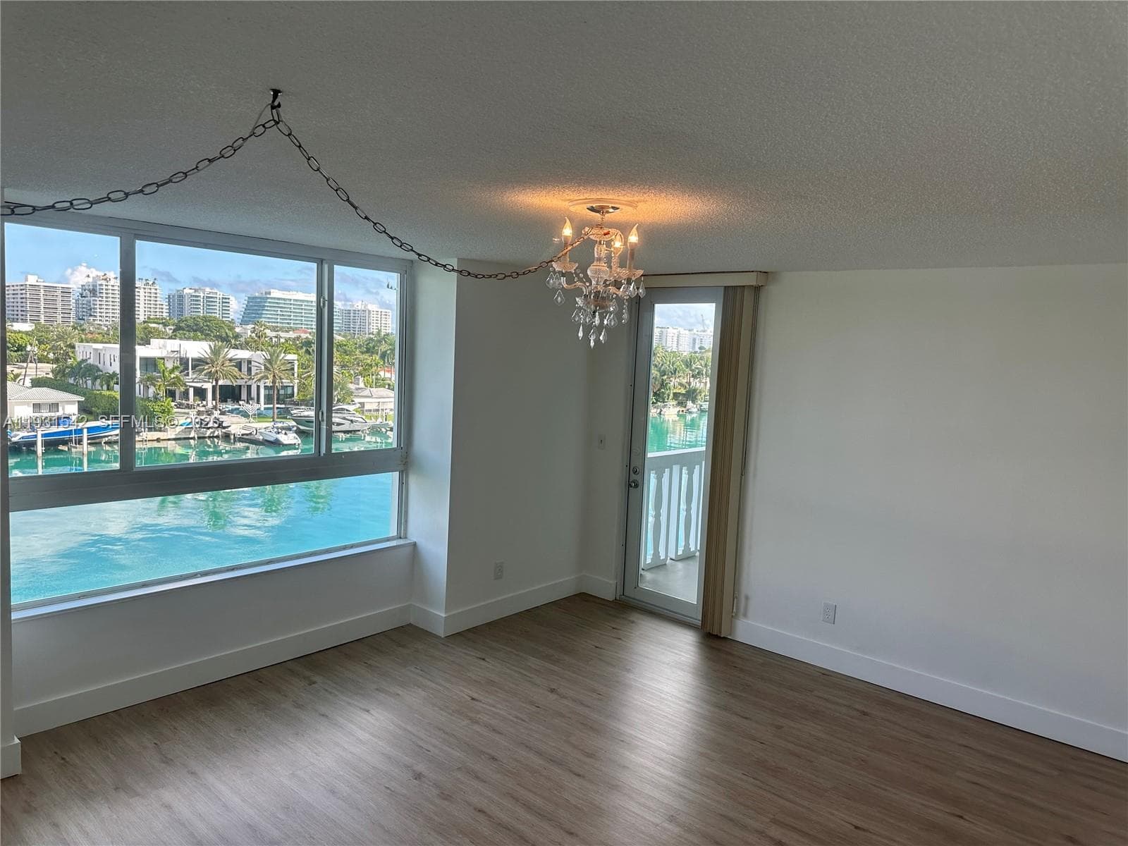 MANSARD · #5B in Bay Harbor Islands - Photo 15