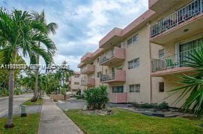 RIVIERA ISLES CONDO · #303 in North Miami Beach - Photo 9
