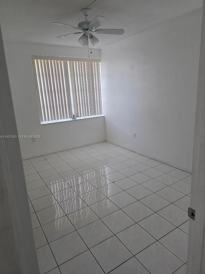 FOURTH MORNING CONDO. · #368 in Miami - Photo 16