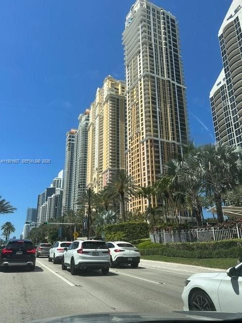 PLAZA OF AMERICAS CONDO P · #204 in Sunny Isles Beach - Photo 24