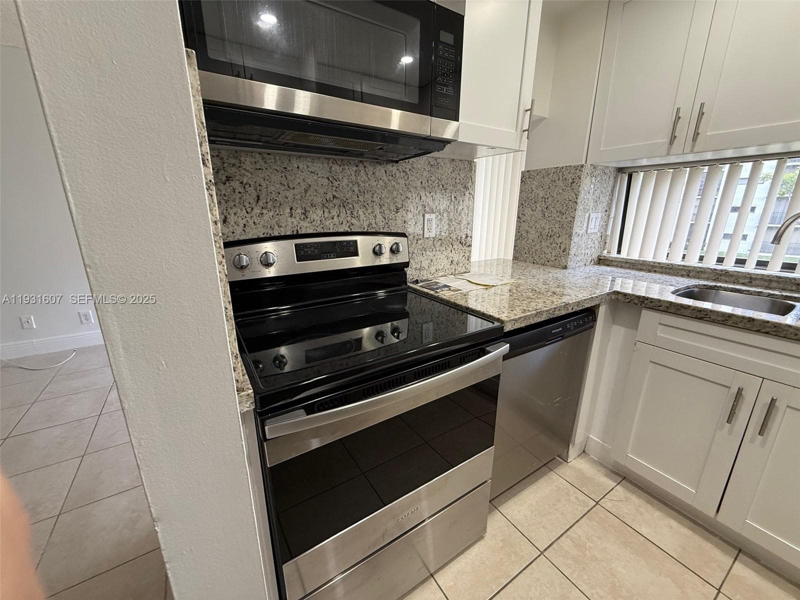 PLAZA OF AMERICAS CONDO P · #204 in Sunny Isles Beach - Photo 35