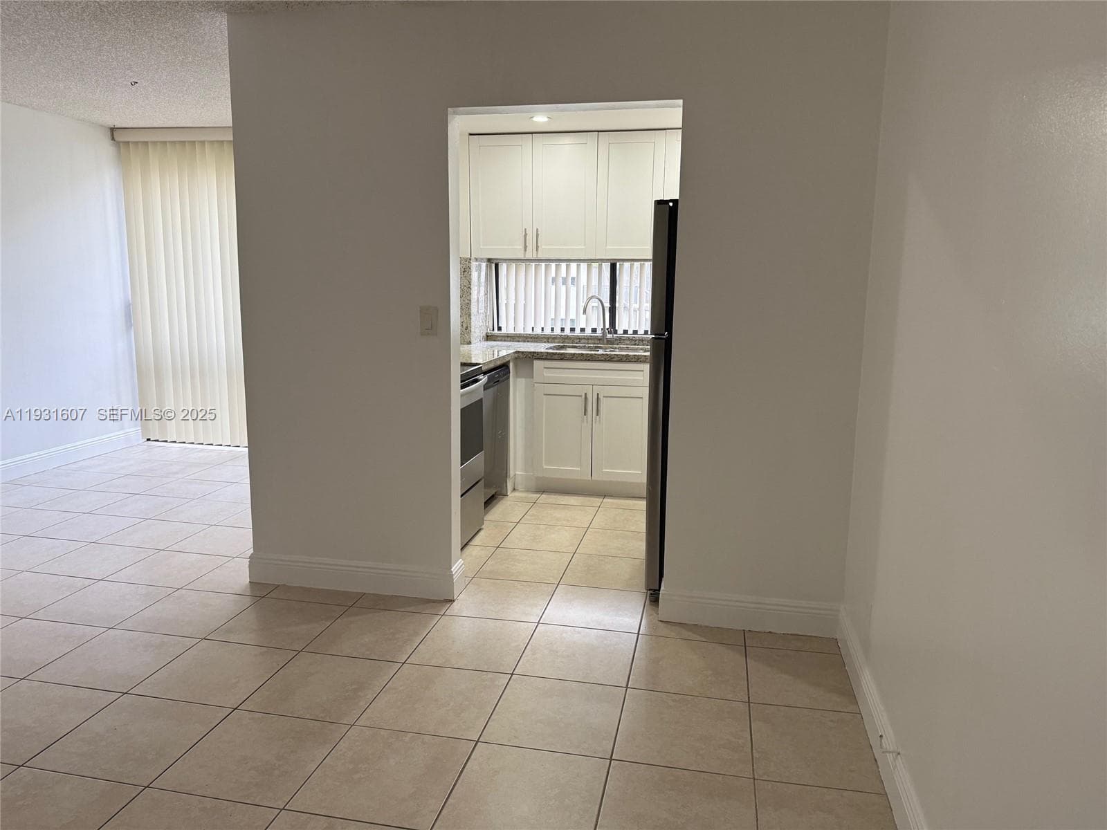 PLAZA OF AMERICAS CONDO P · #204 in Sunny Isles Beach - Photo 39