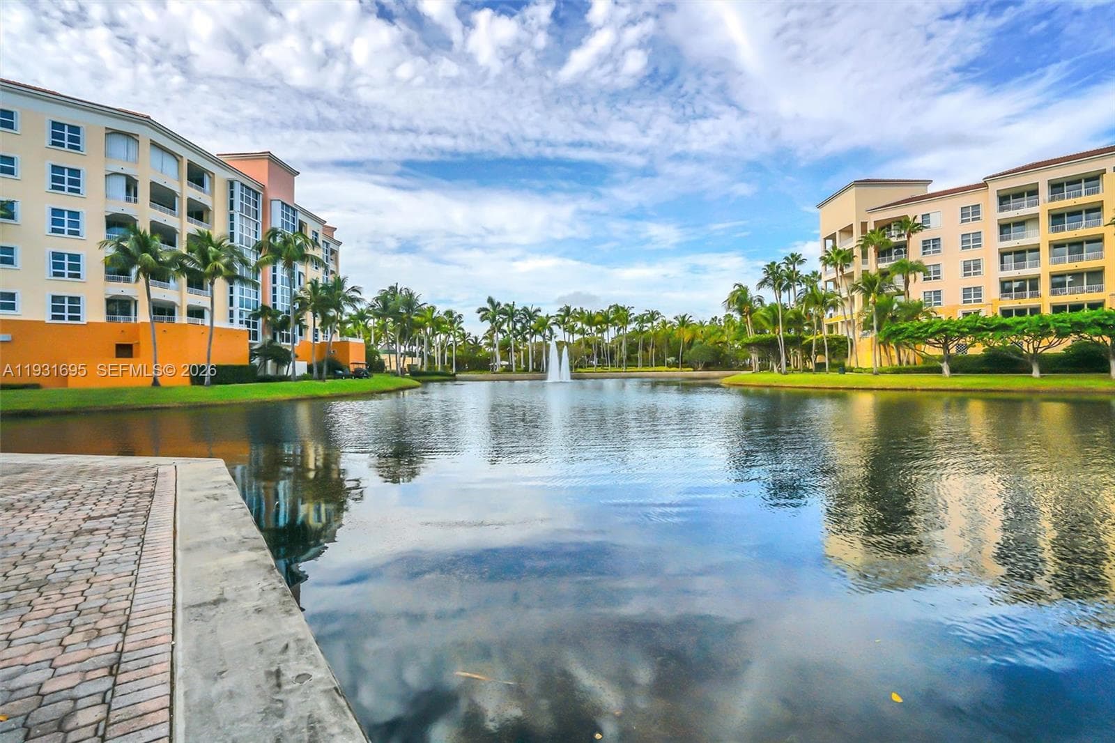 LAKE VILLA TWO CONDO · #503 in Key Biscayne - Photo 16