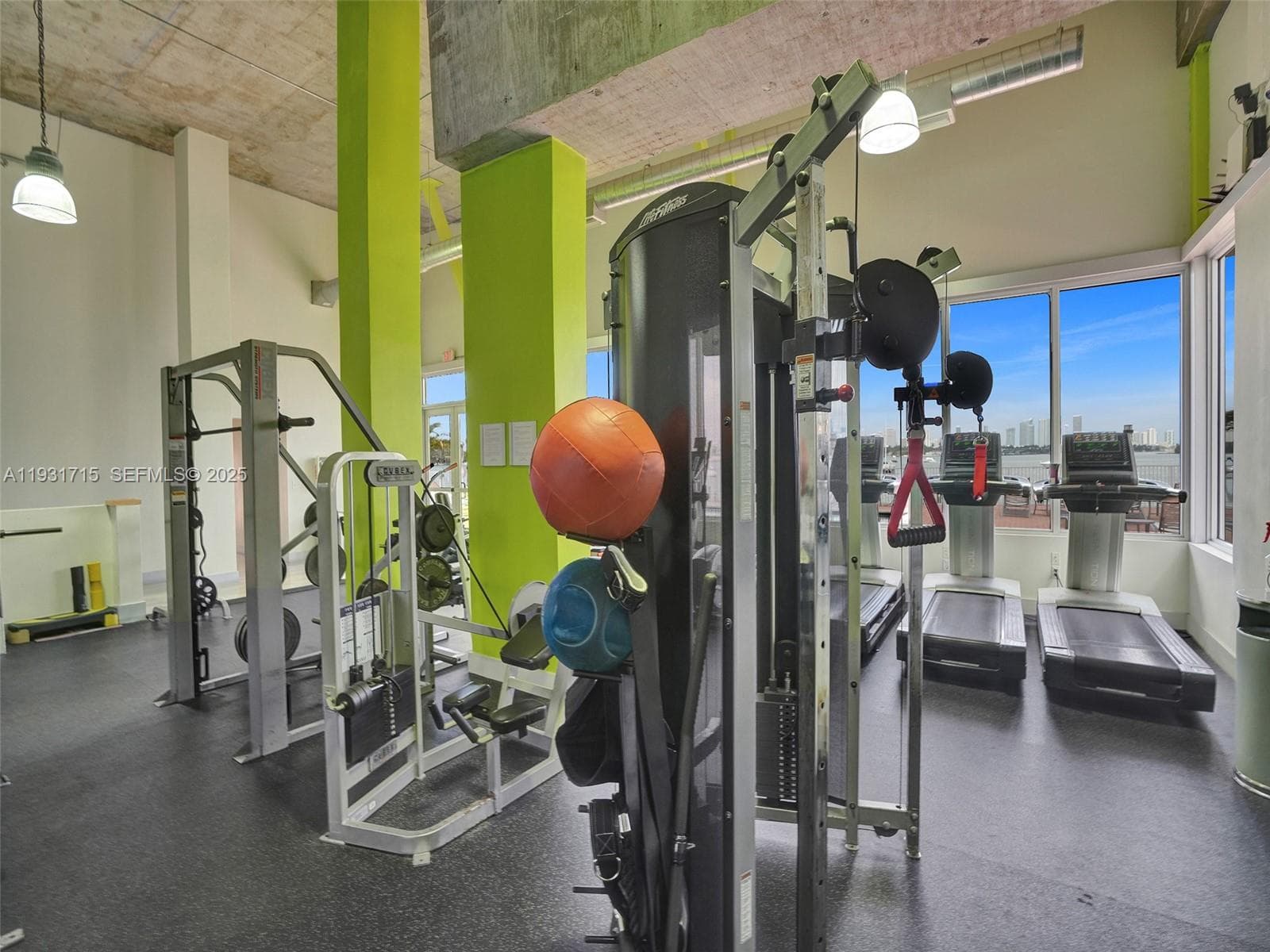 BAYVIEW TERR CONDO · #1205 in Miami Beach - Photo 23
